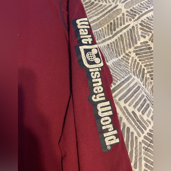 🌍 Disney 2014 Mickey Mouse long sleeve tee - Picture 3 of 6